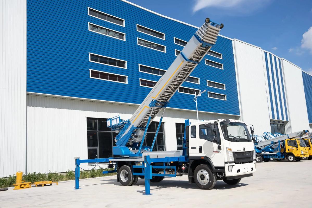 上饶广丰小型云梯车上料车租赁多少钱