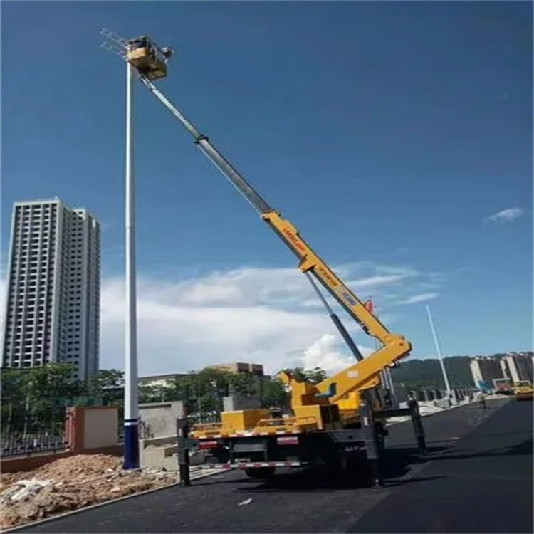 上饶广丰维修路灯的曲臂升降车出租